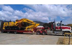 Hazell-Bros-Take-17-Komatsu-1-(1).jpg