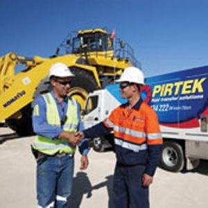 28042010KomatsuAndPirtekForgeLandmarkDeal-(1).jpg
