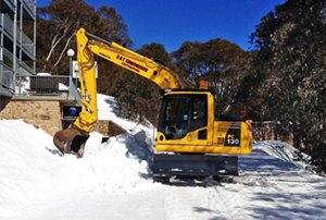 PC130-8-Snow-Digger-(1).jpg